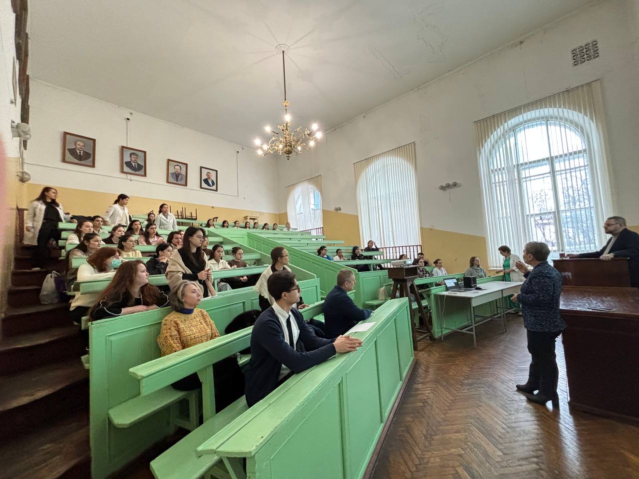 Описание фото